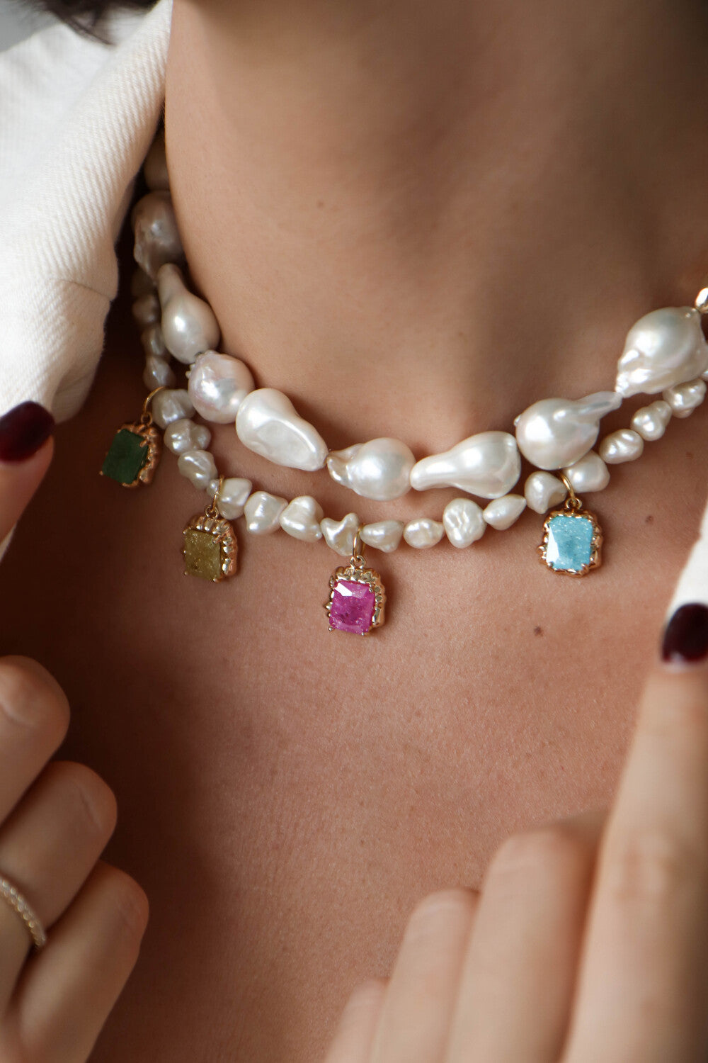 IRIS NECKLACE