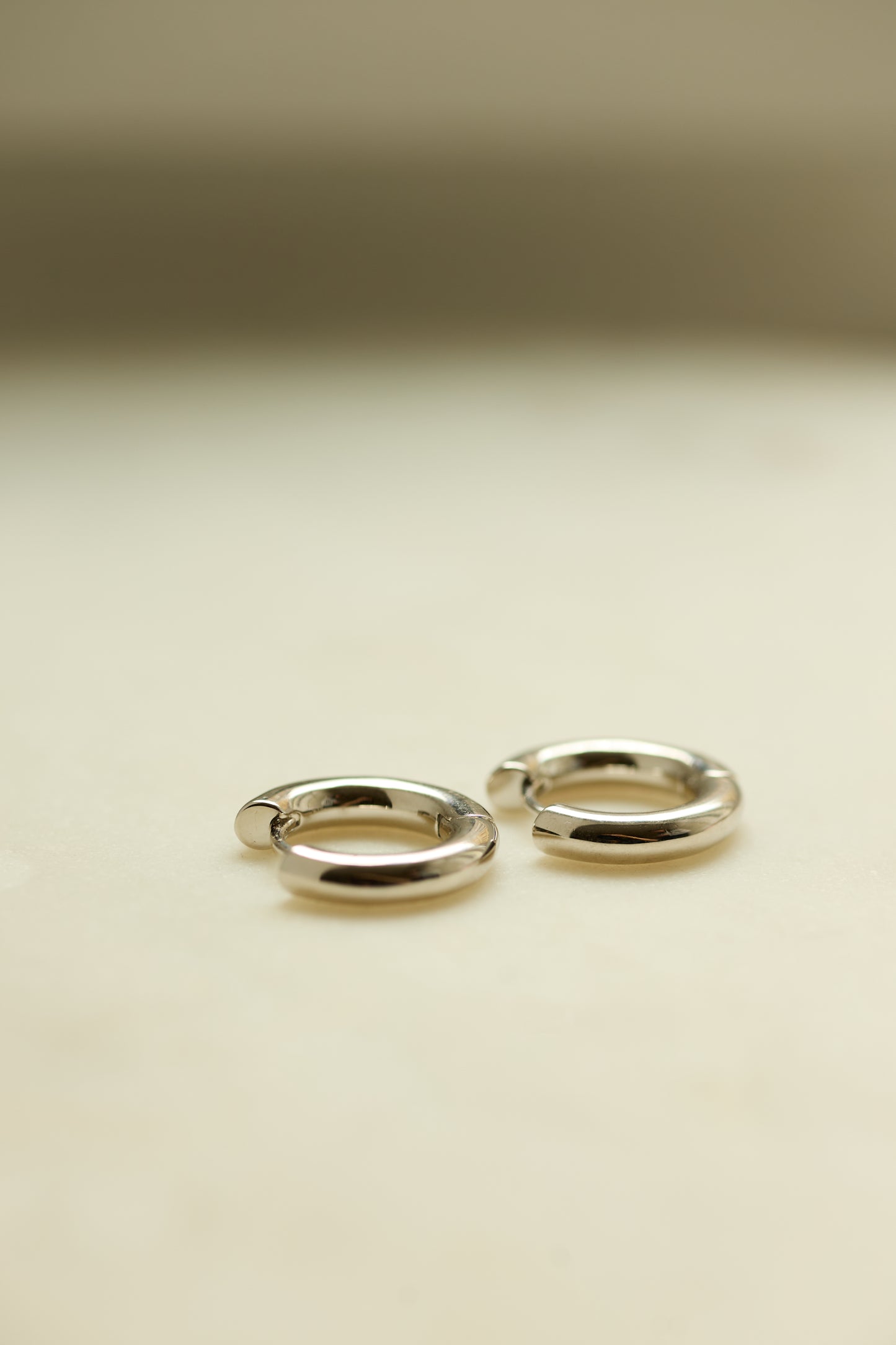 HOOP EARRINGS
