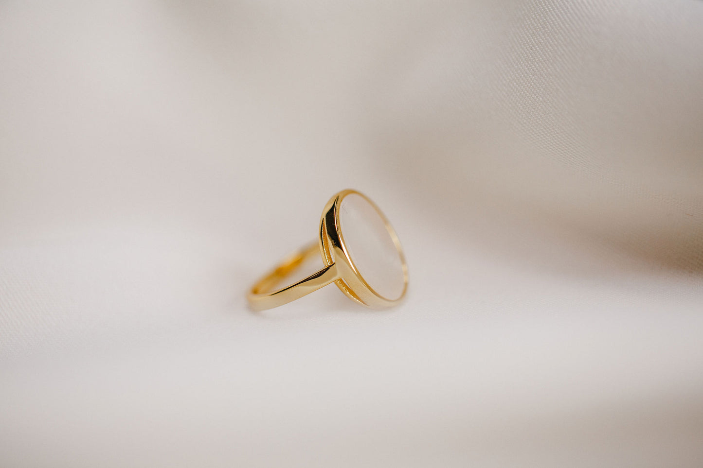 Pearl Ring in gold