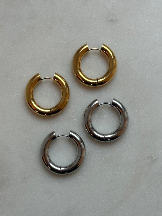 WATERPROOF LINEA HOOPS