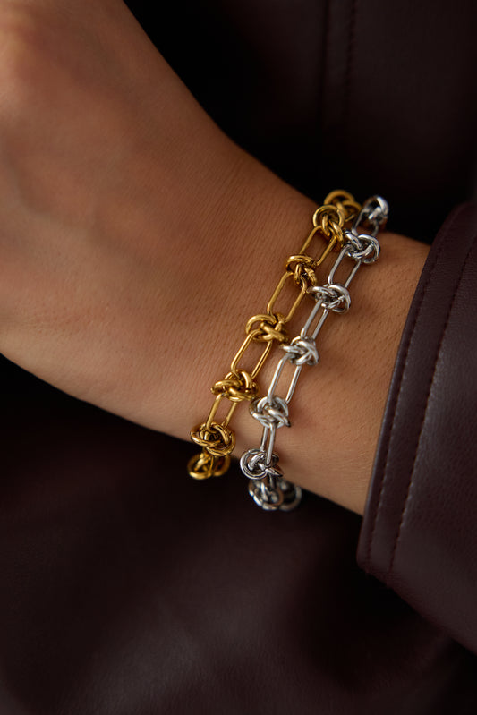 WATERPROOF LINK KNOT BRACELET