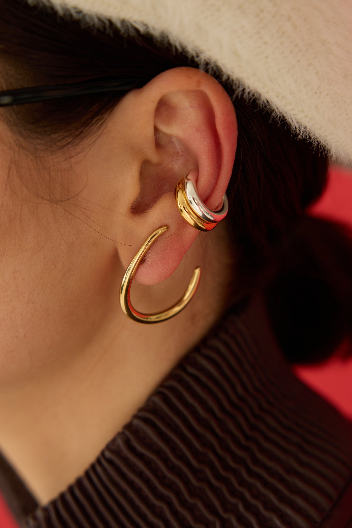 WATERPROOF ORBIT EAR CUFF