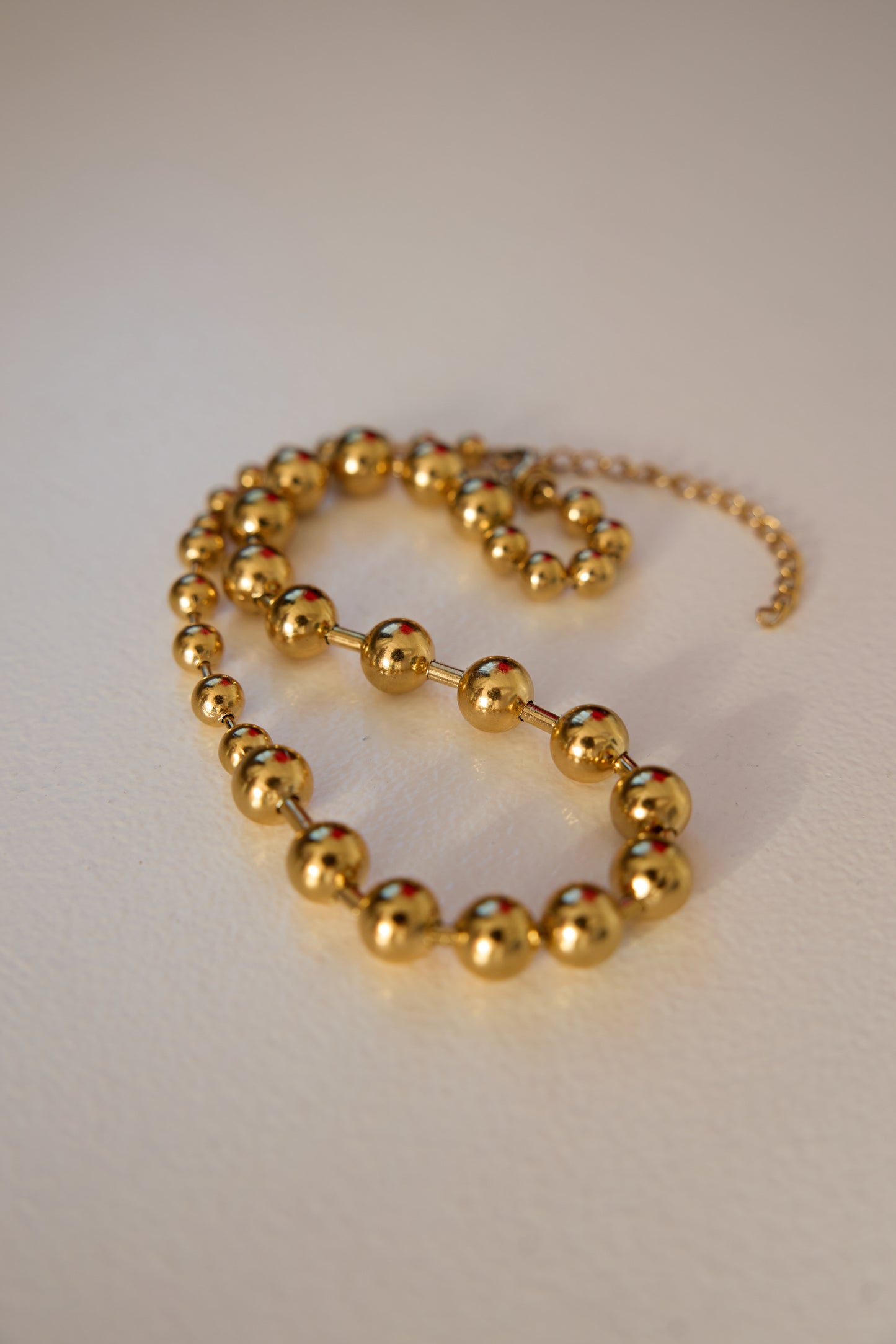 WATERPROOF SPHERE NECKLACE