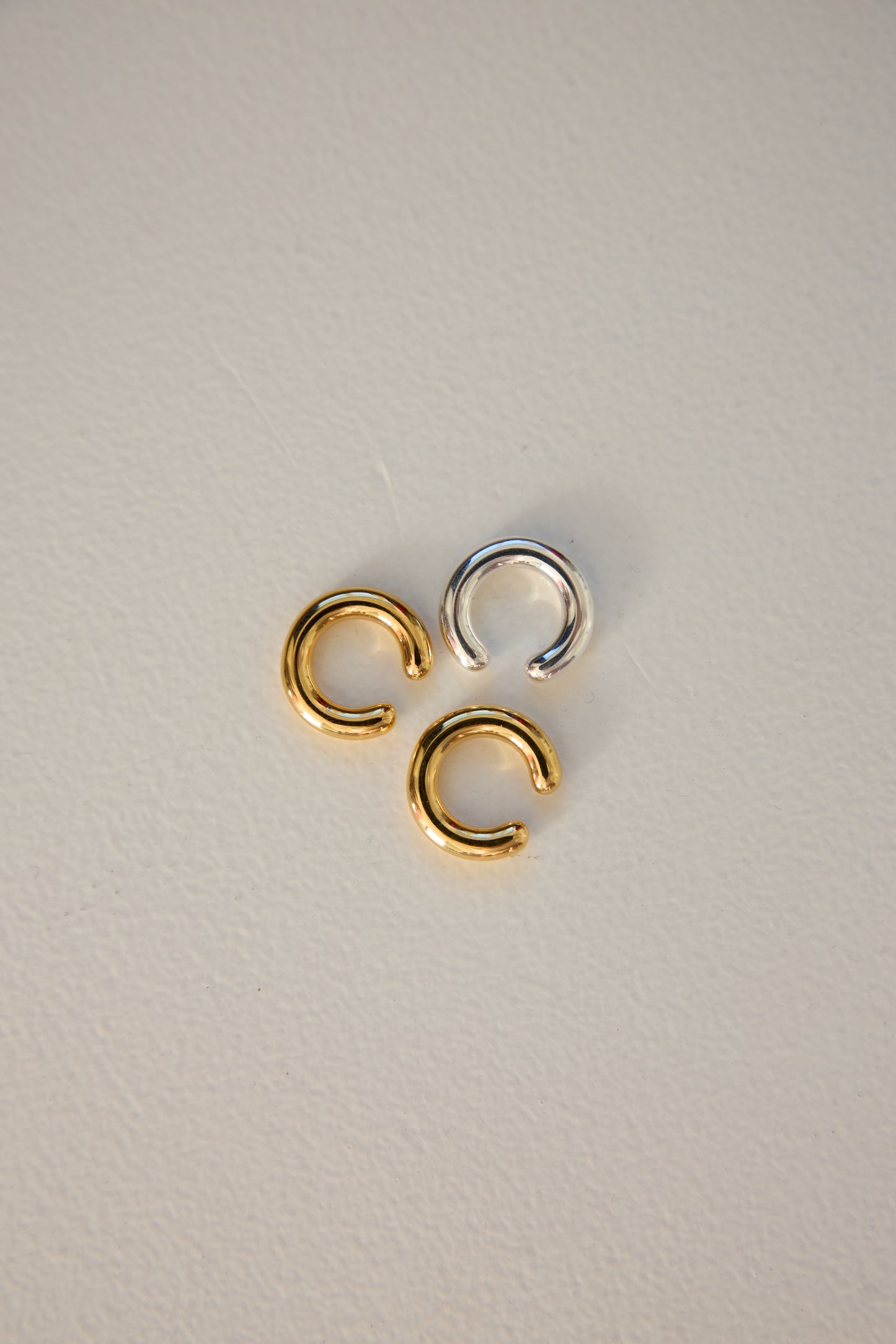 WATERPROOF ORBIT EAR CUFF