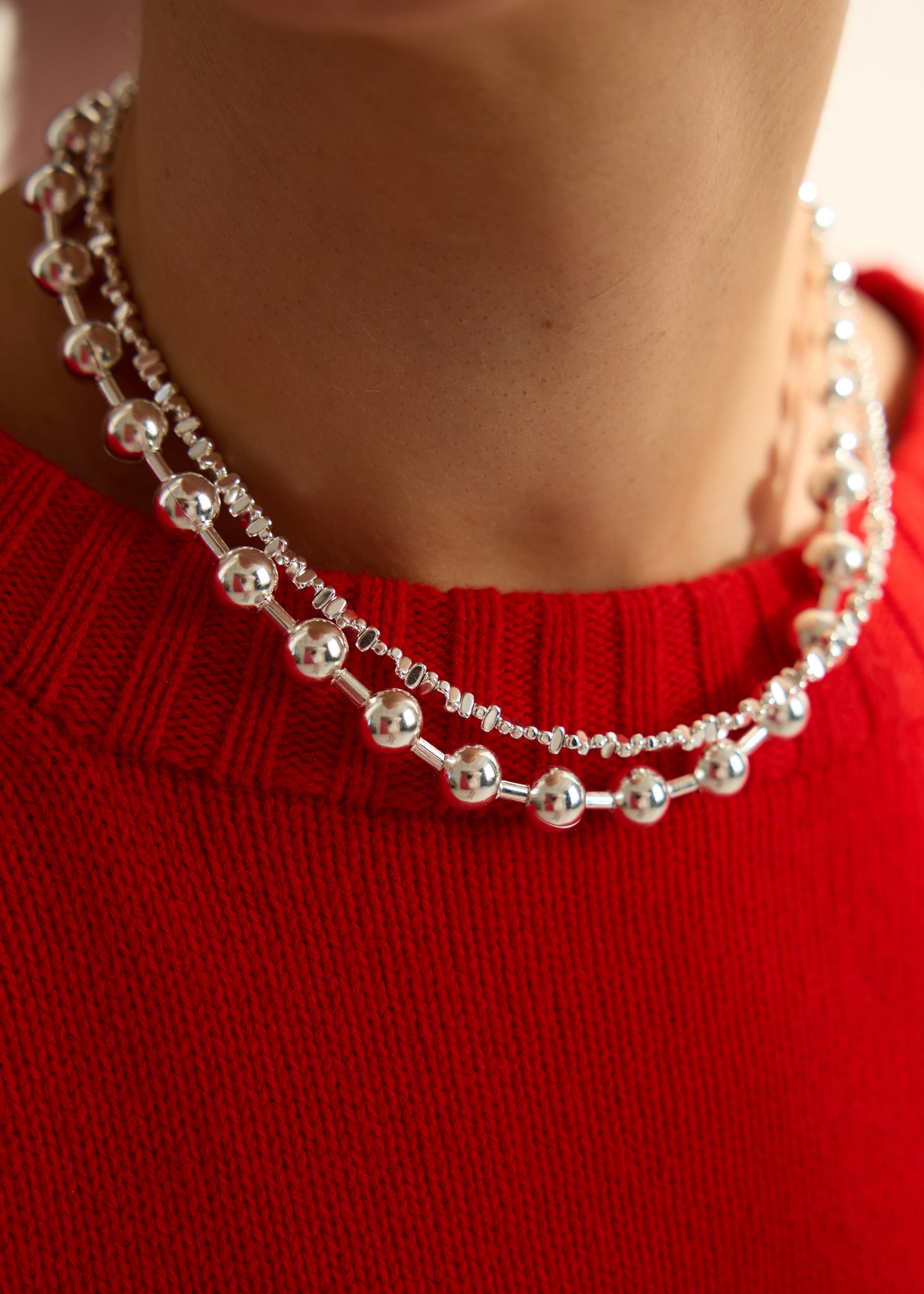 WATERPROOF SPHERE NECKLACE