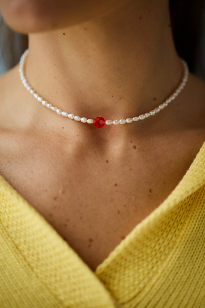 CANDY PEARL CHOKER