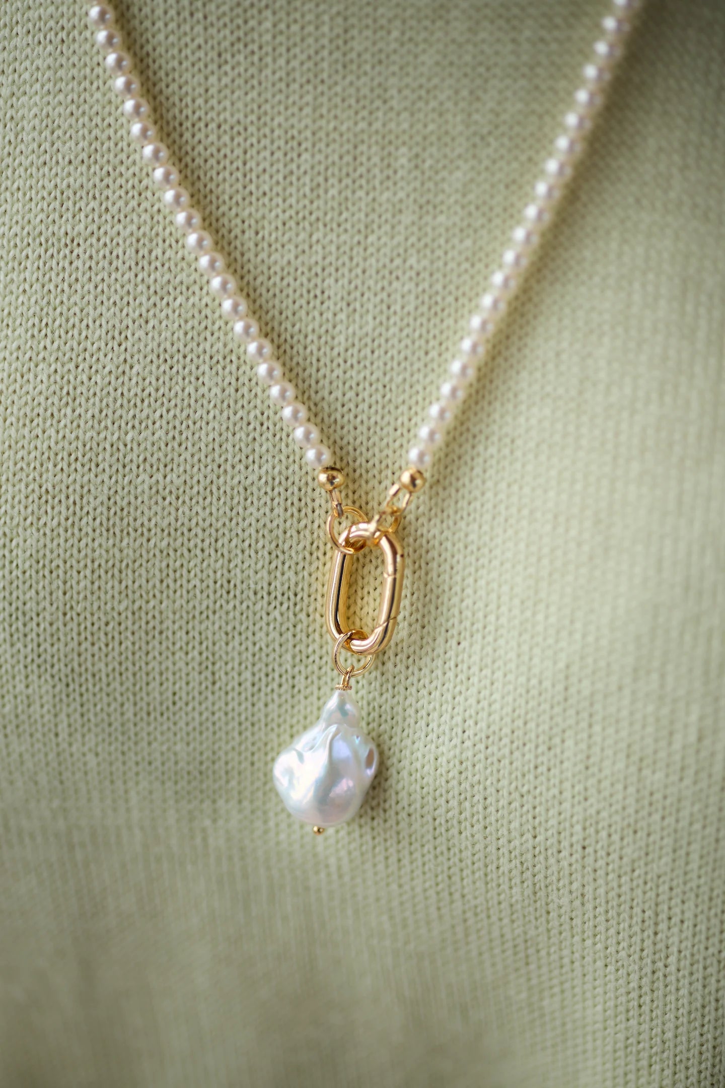 PRE-ORDER GOLD PEARL STRAP