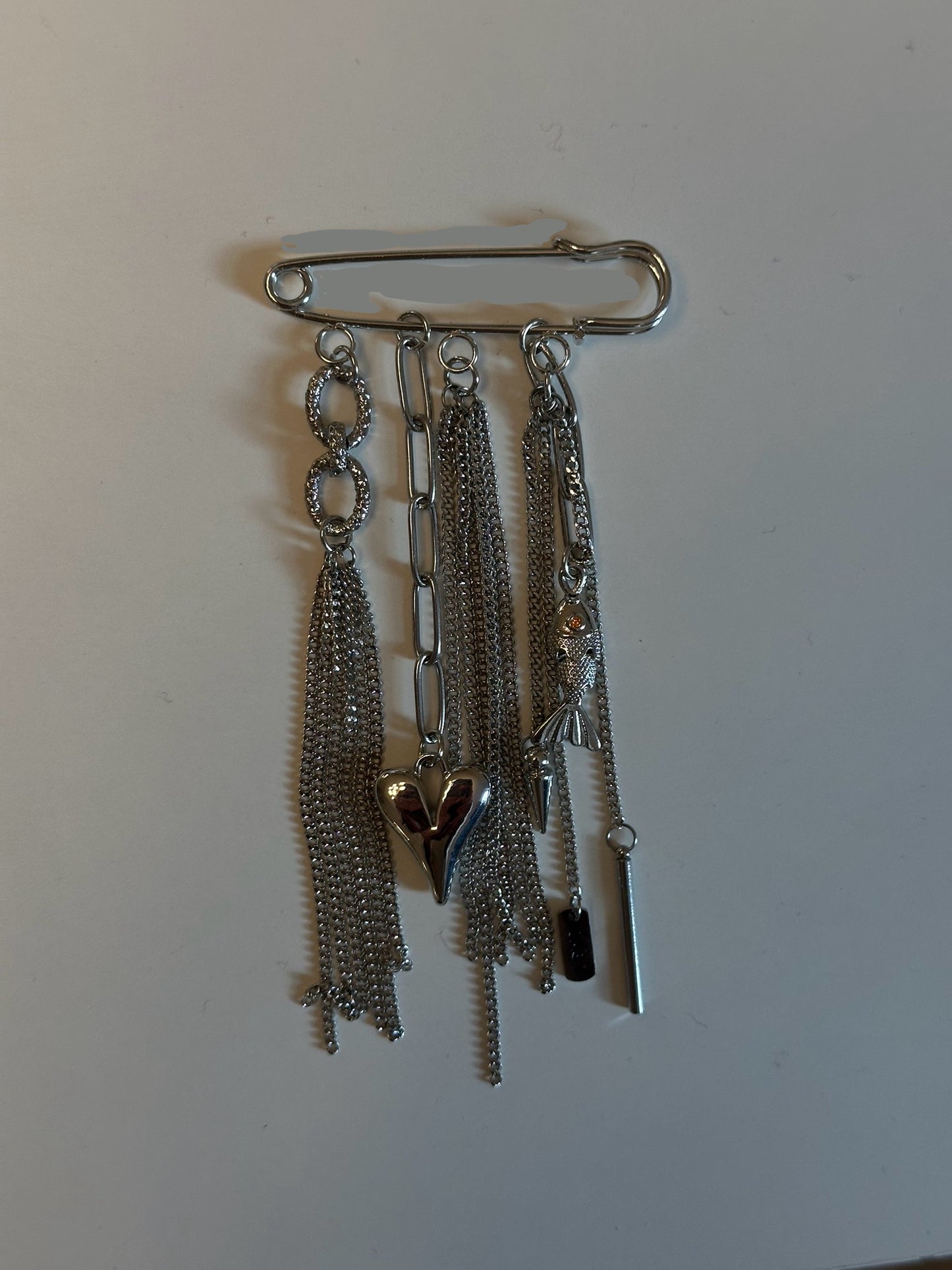 PRE-ORDER METAL VEIL BROOCH