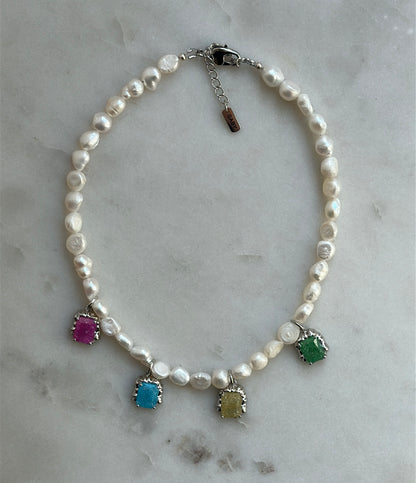 IRIS NECKLACE