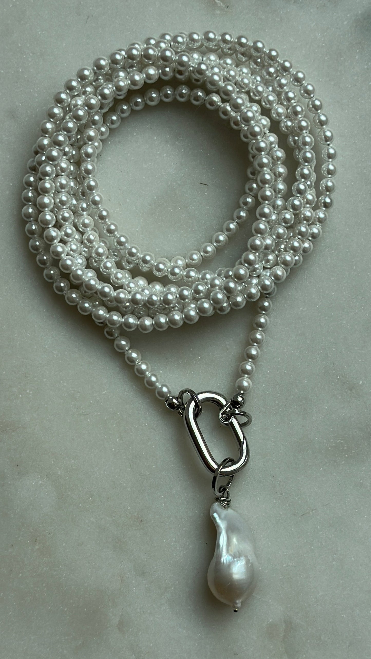 WHITE PEARL STRAP