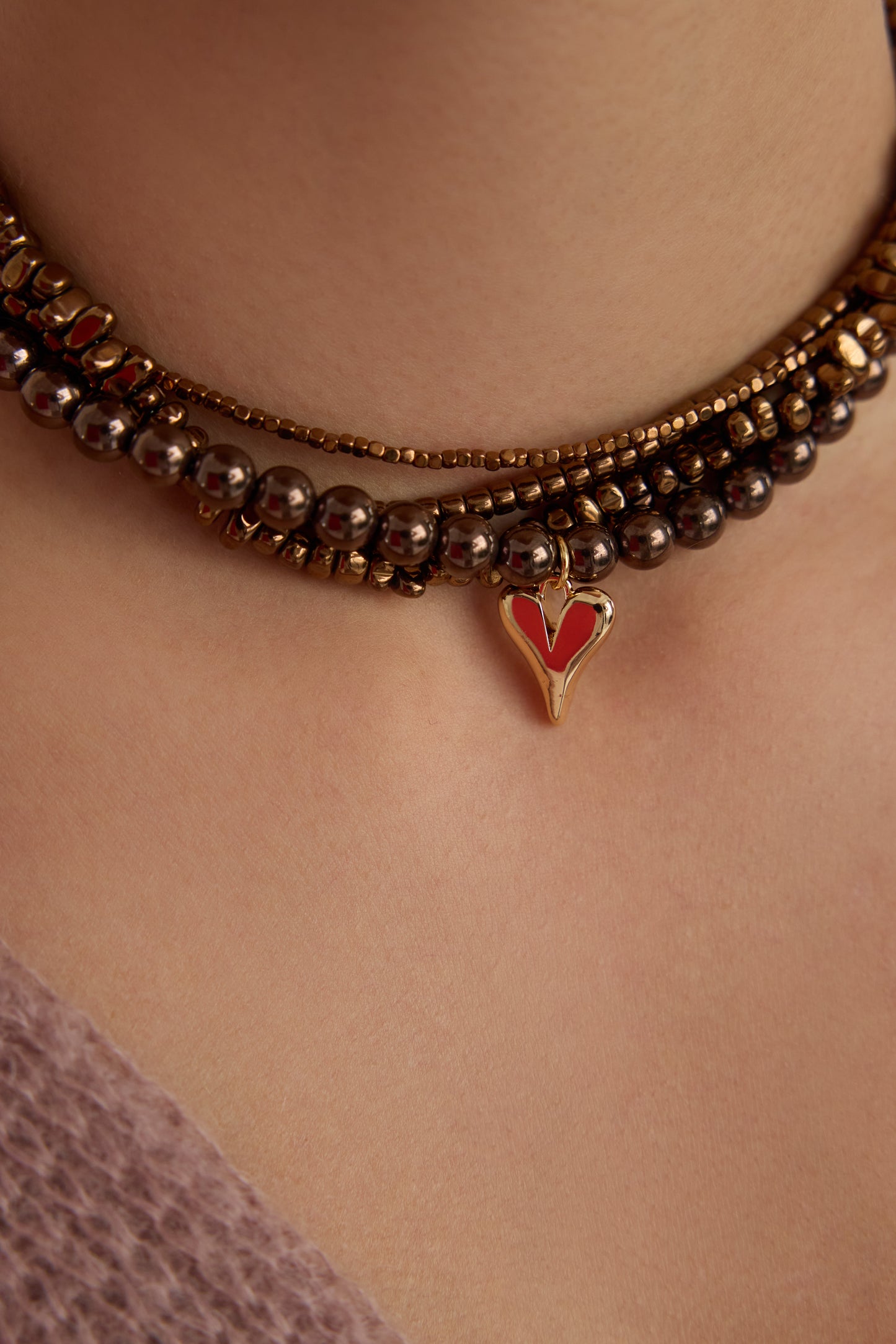 HEMATITE ESSPRESSO NECKALCE