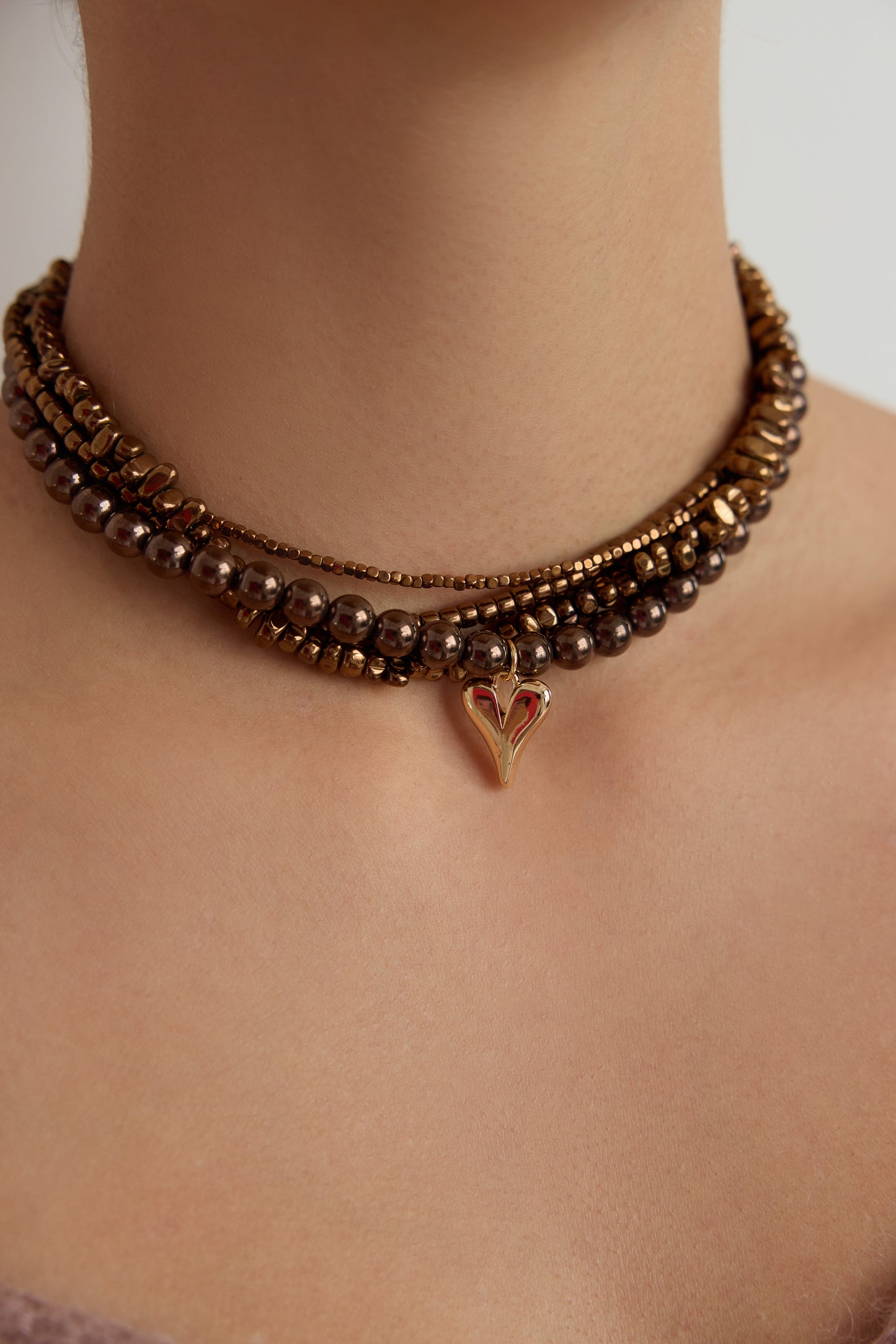 HEMATITE ESSPRESSO NECKALCE